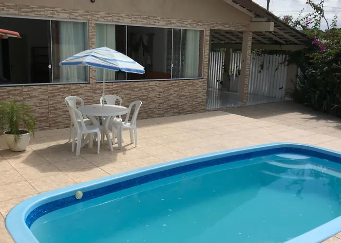 Casa Com Piscina Em Guaratuba